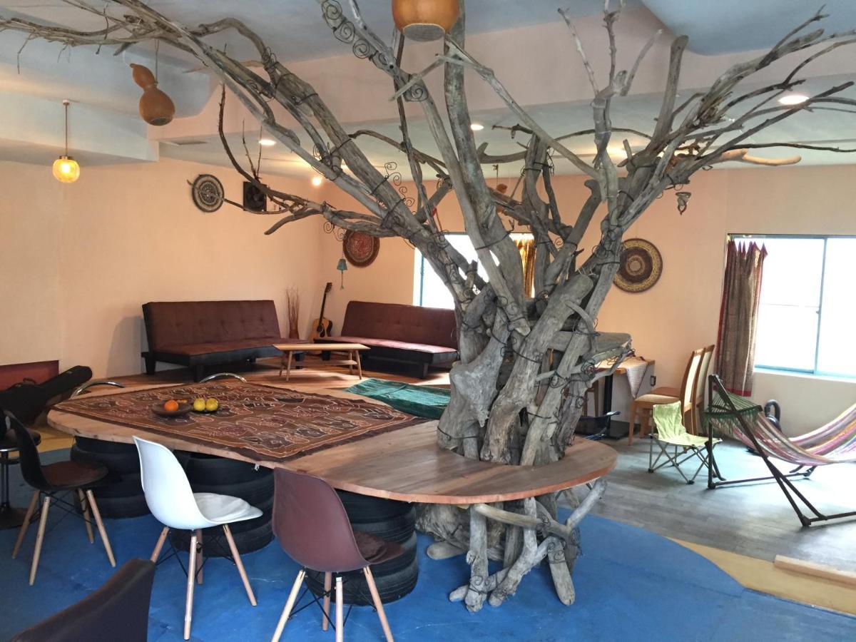 Imabari Railway Station Guest House & Cafe Ohana מראה חיצוני תמונה