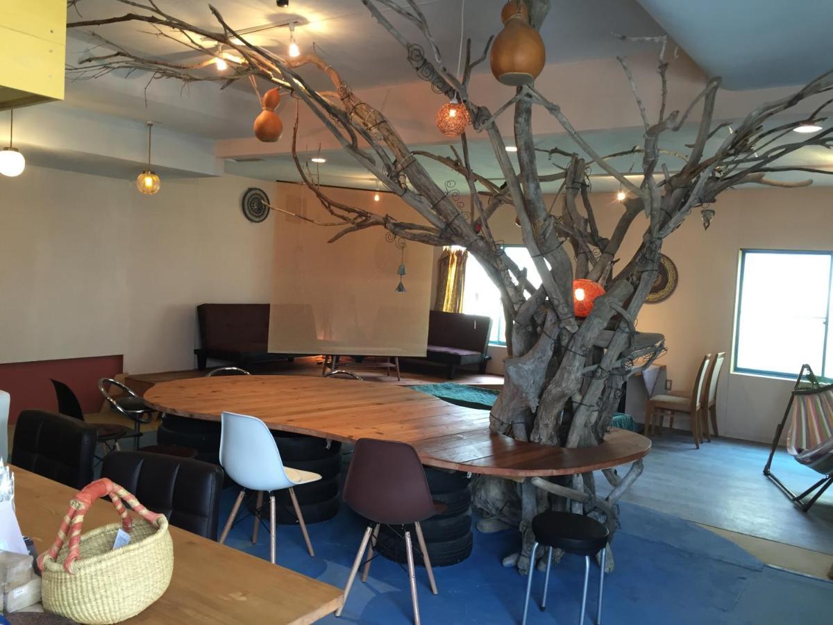 Imabari Railway Station Guest House & Cafe Ohana מראה חיצוני תמונה